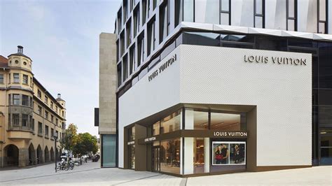 louis vuitton metzingen|louis vuitton in stuttgart.